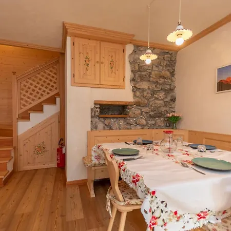 アパート Lagusello *