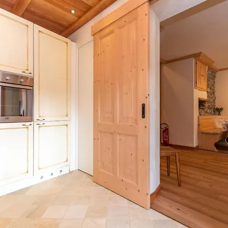 Lagusello * Аллеге